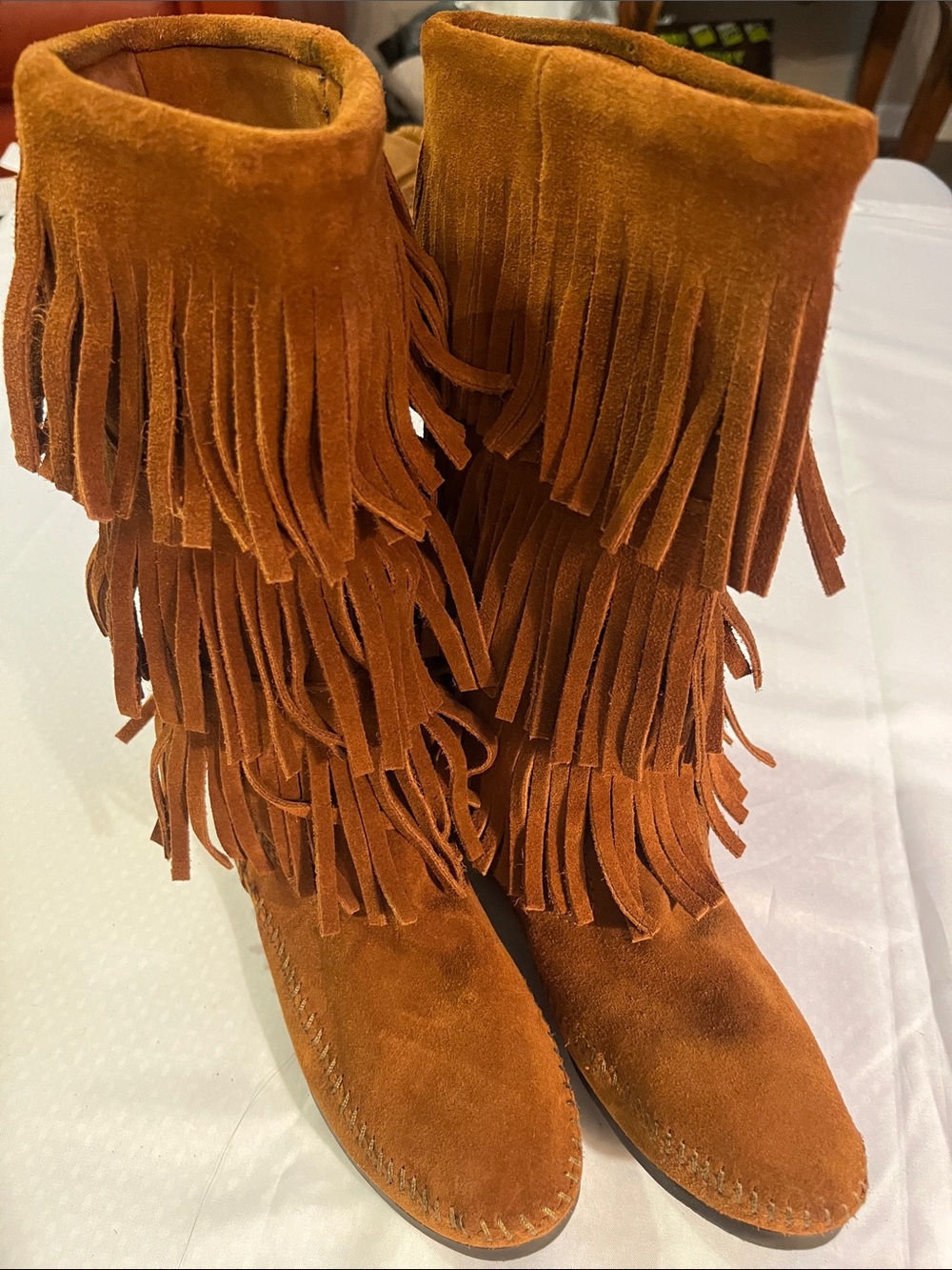 Minnetonka 3 Layers Fringe Suede Boots Size 9 Women’s